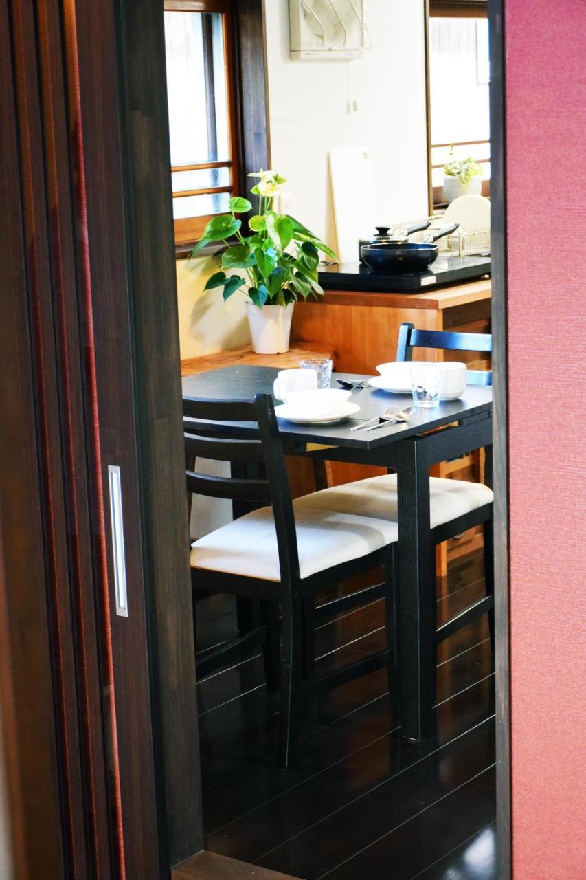 Guesthouse Mio Ōmihachiman Extérieur photo